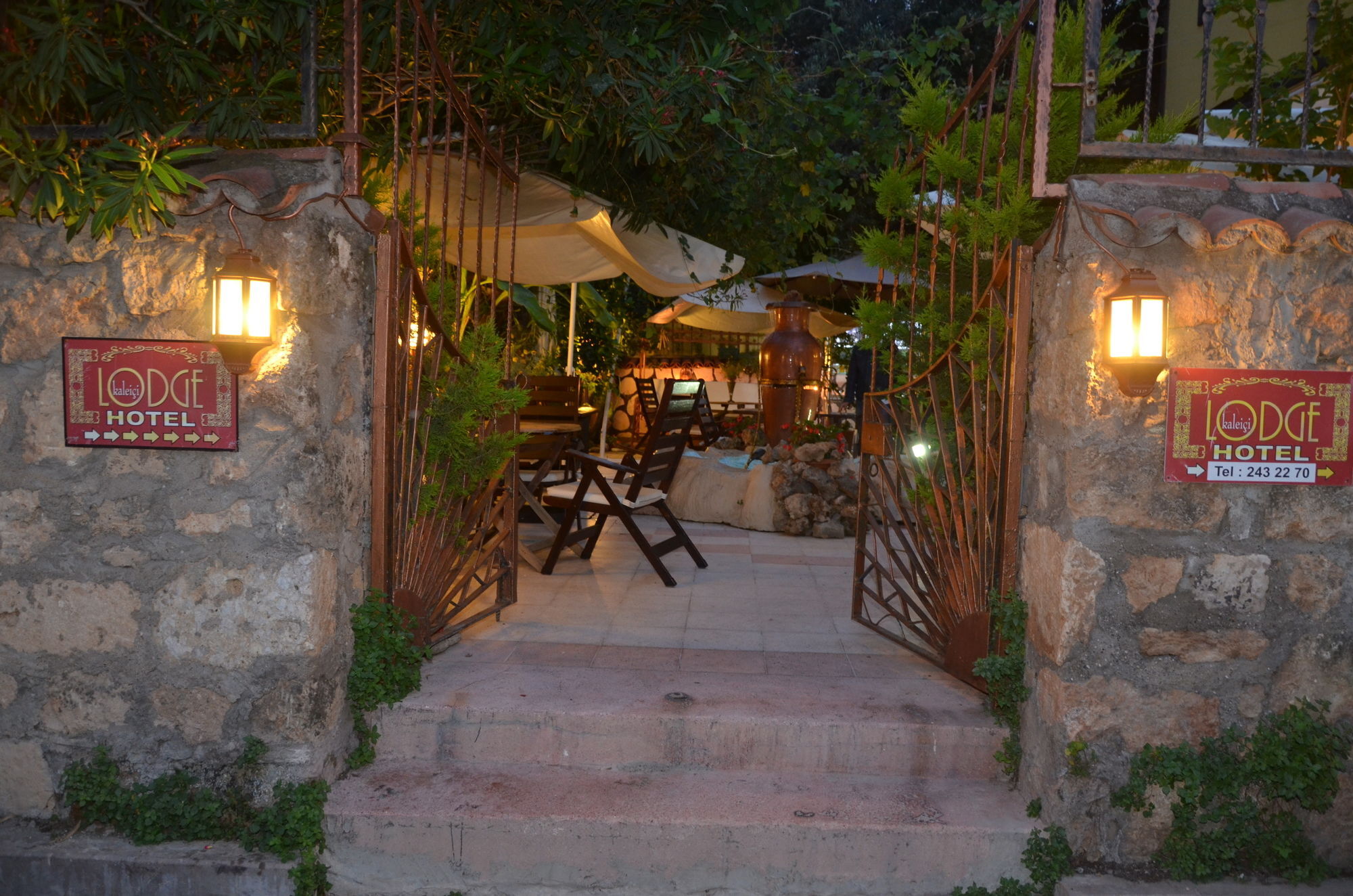 Kaleici Lodge Aparts Анталья Экстерьер фото